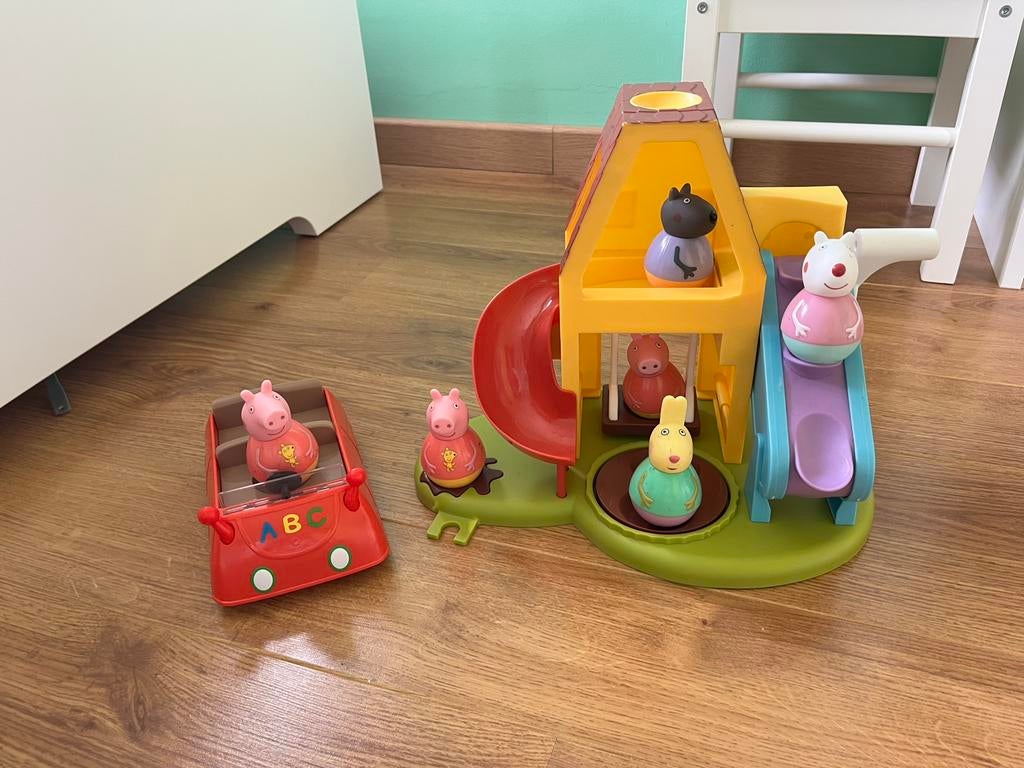 Peppa Pig wiebels + auto, Ophalen, Zo goed als nieuw