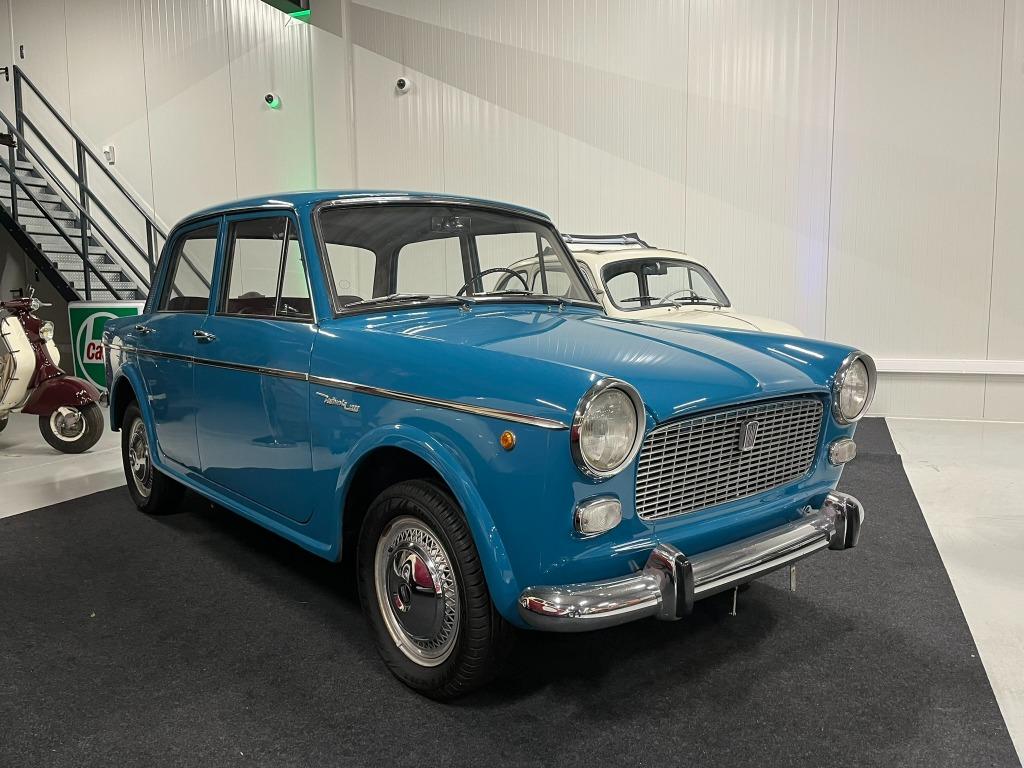 Fiat Nettunia 1200 (Moet weg!!), 4 deurs, Achterwielaandrijving, Blauw, Leder