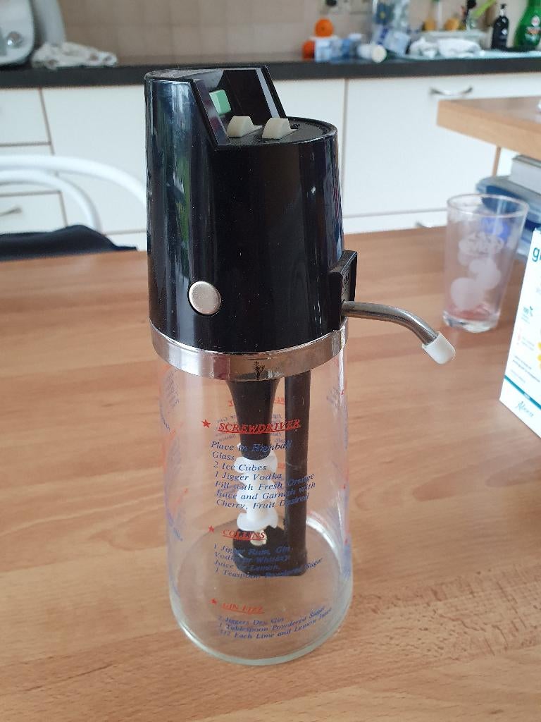 shaker VINTAGE DRINKO MATIC, Maison & Meubles, Verre, Enlèvement ou Envoi, Autres marques, Autres types