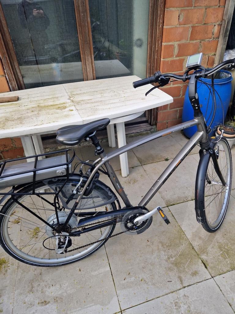 Elctrische fiets batterij bietje laag fiets perfect staat, Ophalen