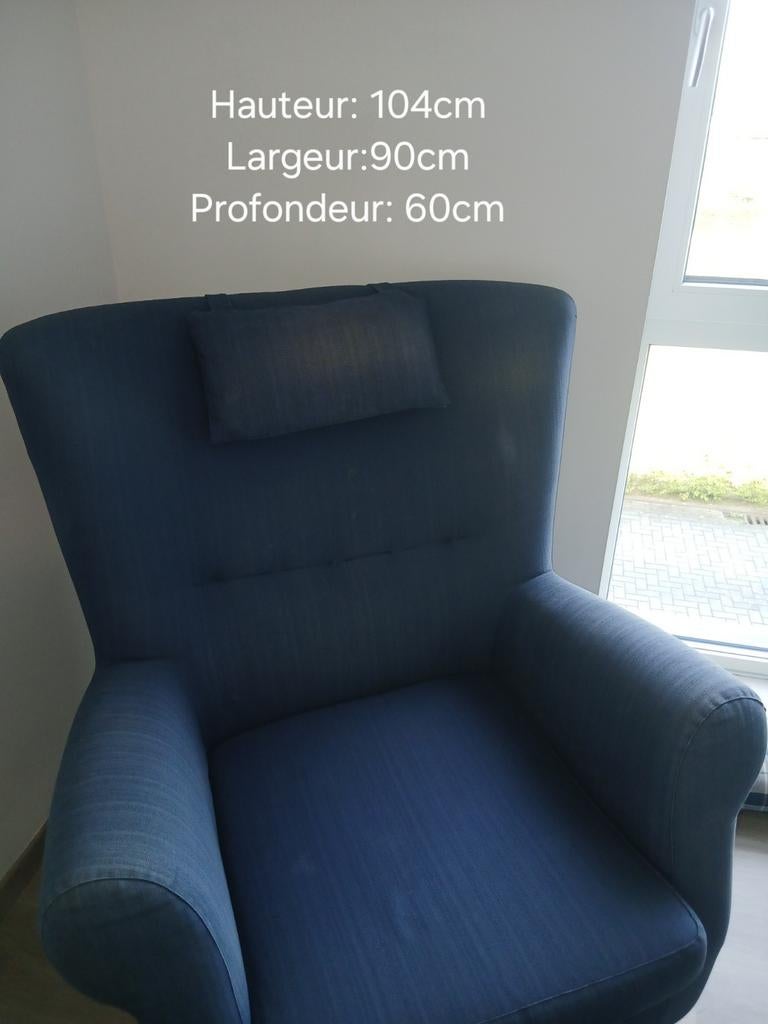 Fauteuil bleu foncé + pouf/coffre/repose pieds, Maison & Meubles, Fauteuils