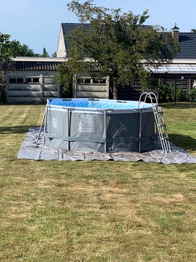 Bestway zwembad met zandfilterpomp, Jardin & Terrasse, Piscines, Enlèvement, Utilisé, 80 à 120 cm, Piscines hors sol