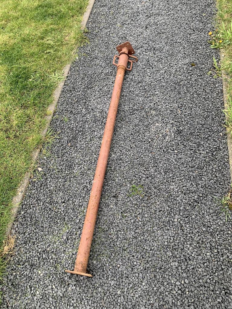 Bouwschoren/ stutten/ stippen (7 stuks), Doe-het-zelf en Bouw, Ophalen, Zo goed als nieuw