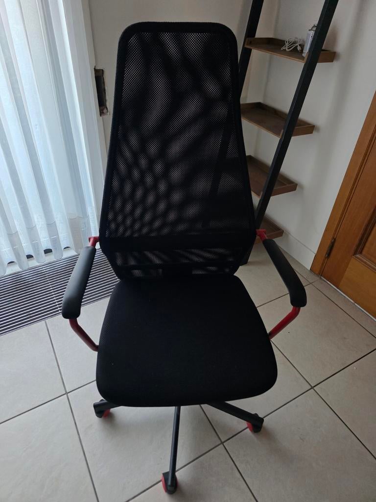 Bureau/game stoel, Ophalen