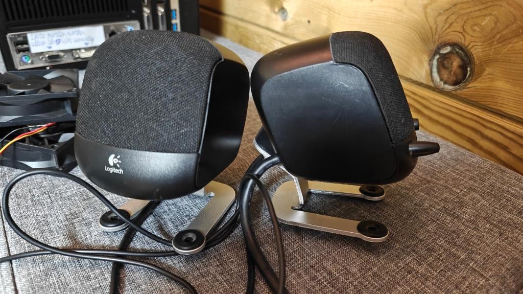 Logitech Z-340 set speakers los, Computers en Software, Pc speakers, Ophalen of Verzenden, Gebruikt, Audiokanaal 2.1, Logitech