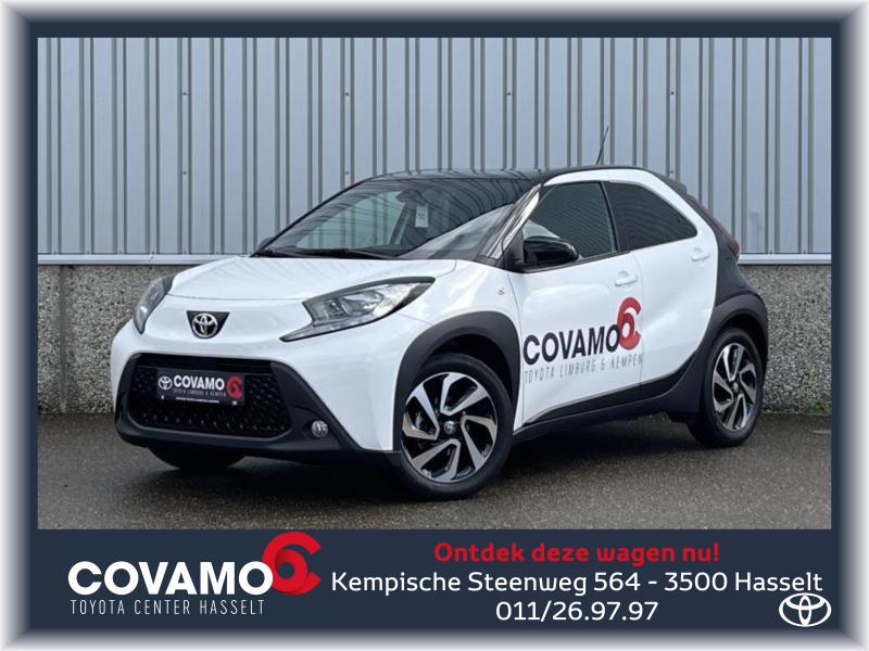 Toyota Aygo X 1.0 Pulse / 14.000 KM !!!!!, https://public.car-pass.be/vhr/e29377e0-df66-42b9-a21e-7148f008cc55, 72 pk, Wit, Bedrijf