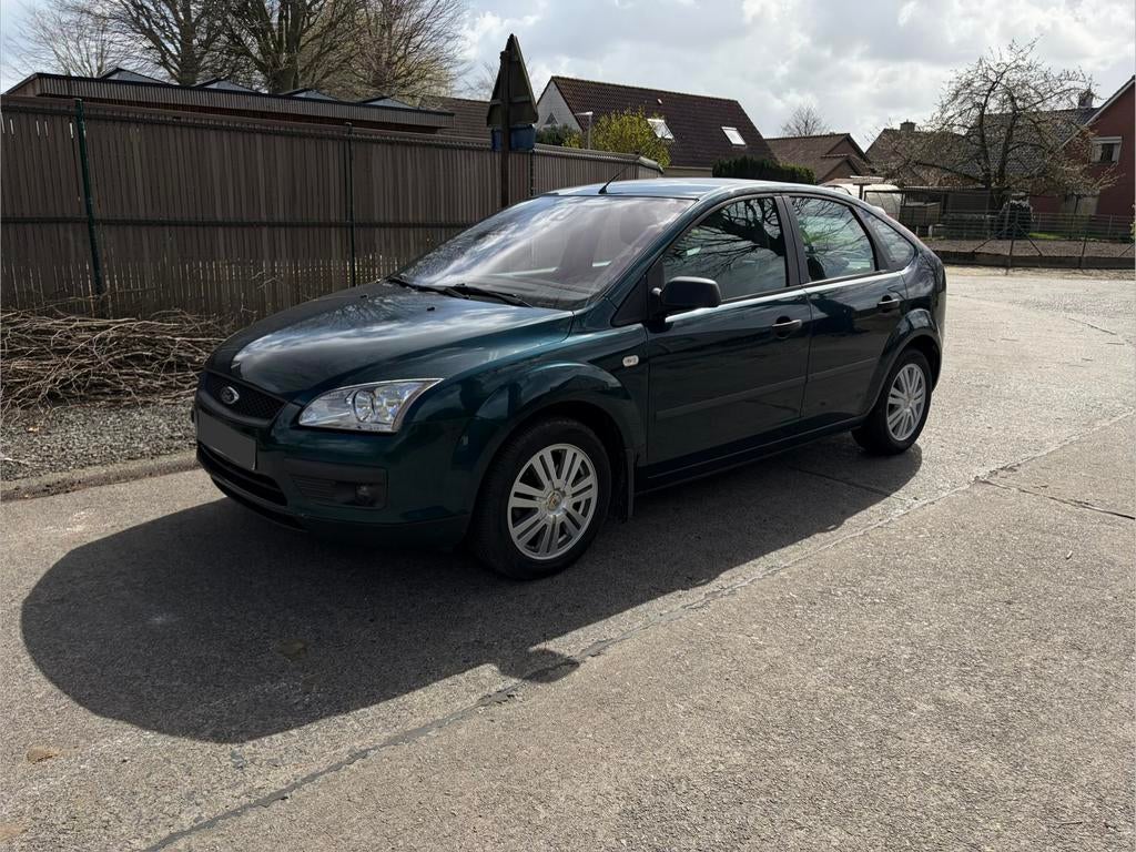 Fors focus 1.6 benzine - 78000 km - 2007 - AIRCO/ AUX, Auto's, Ford, Bedrijf, Te koop, Focus, ABS, Airbags, Airconditioning, Bochtverlichting