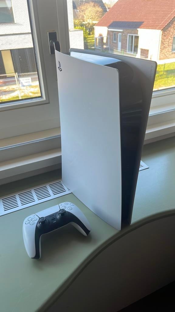 Playstation 5 digital edition + controller, Games en Spelcomputers, Spelcomputers | Sony PlayStation 5, Ophalen, Nieuw, Playstation 5 Digital