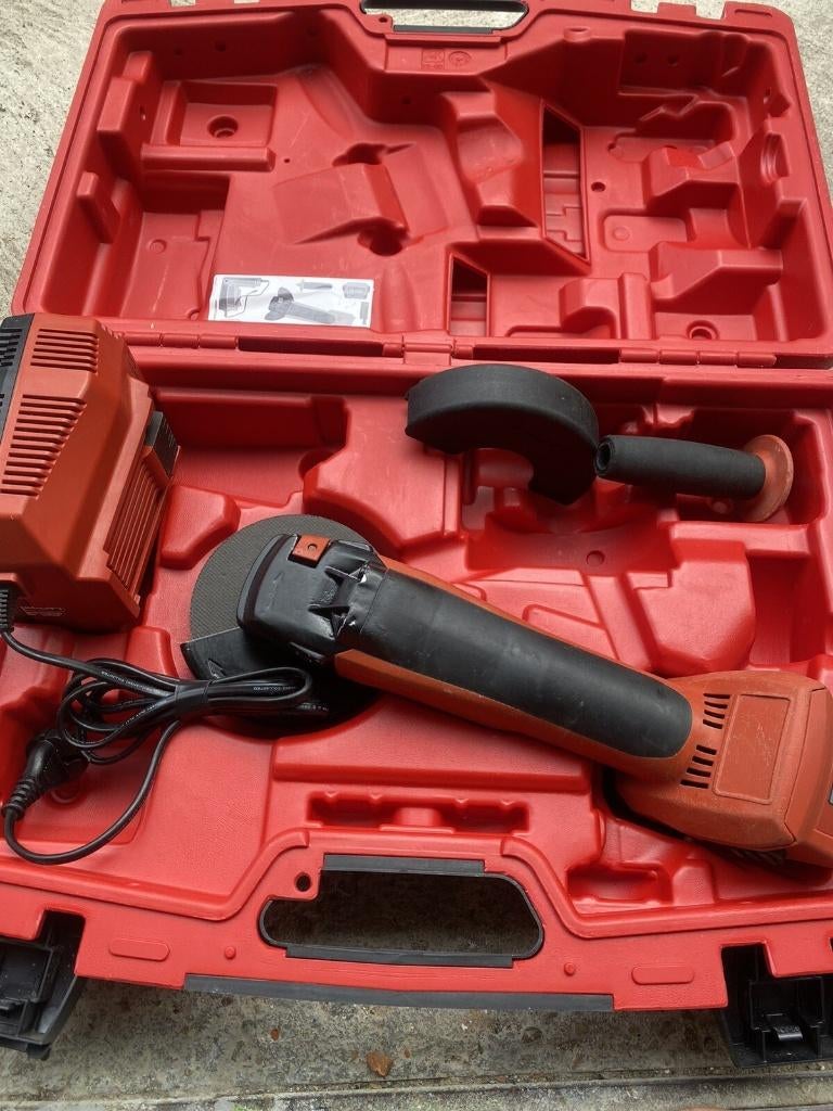 Hilti AG 125-A22 accu-haakse slijper, Doe-het-zelf en Bouw, Gereedschap | Slijpmachines, Ophalen of Verzenden, Gebruikt