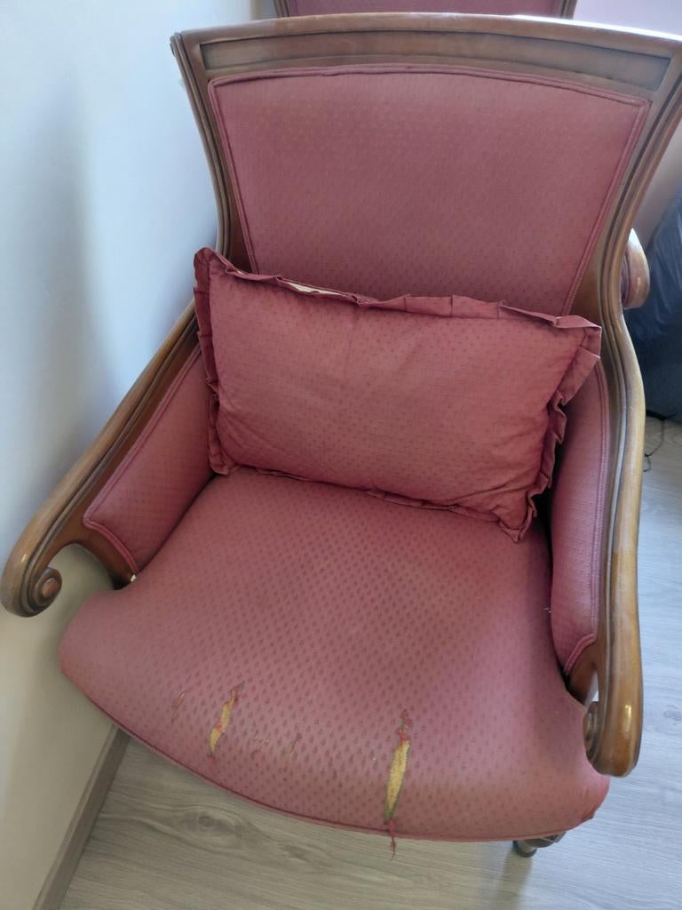 Gratis zetels te herbekleden, Ophalen