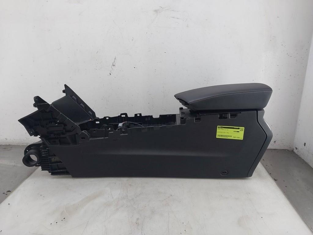 ARMLEUNING Renault Megane IV Estate (RFBK) (01-2016/-), Auto-onderdelen, Interieur en Bekleding, Renault, Gebruikt