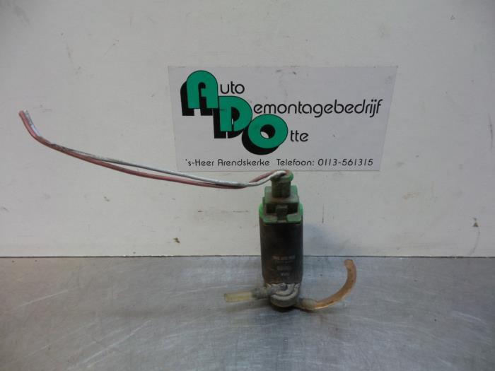 Pompe lave-glace avant d'un Peugeot 206, -, 3 mois de garantie, Utilisé, -