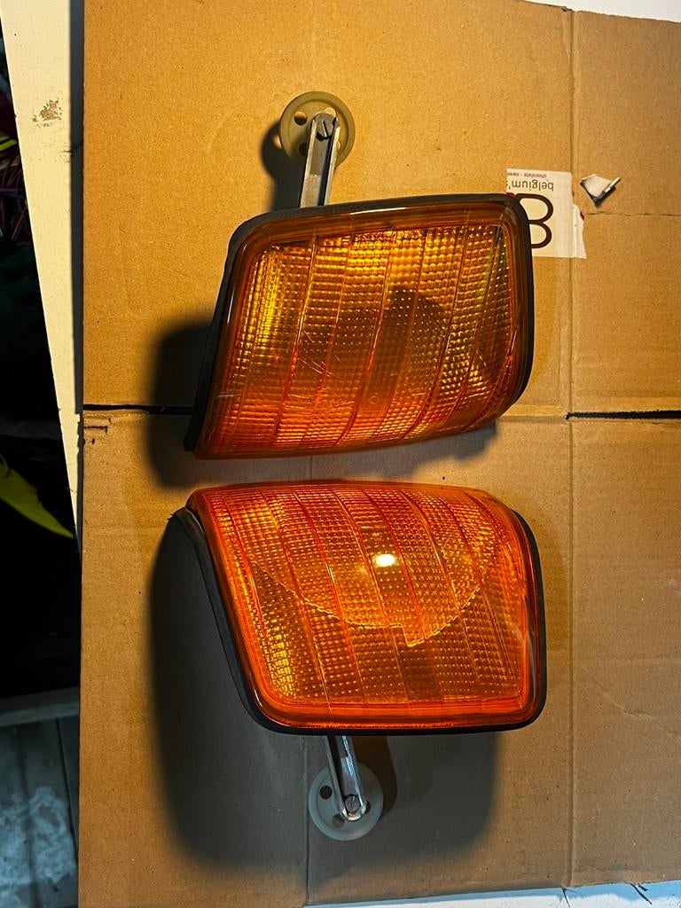 Mercedes 190 w201 Clignotants originales, Enlèvement ou Envoi