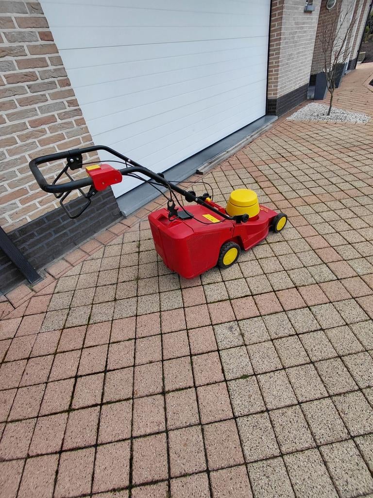 Wolf electische grasmaaier zo goed als nieuw !!, Tuin en Terras, Grasmaaiers, Ophalen of Verzenden