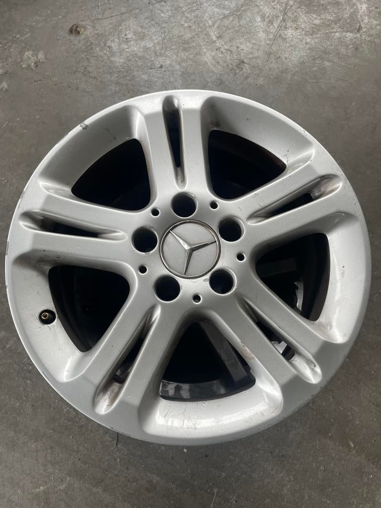 4Jante mercedes 16 pouce 120€, Enlèvement