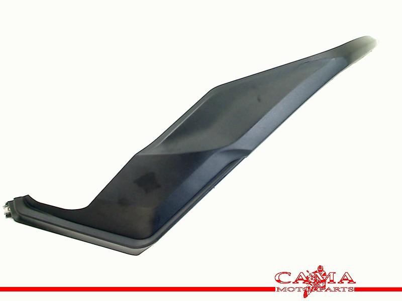 COUVERCLE DU RÉSERVOIR DROITE Street Triple 765 RS 2020-, Dhr. S. di Majo, Utilisé, Info@cama-motorparts.nl, P.J. Troelstraweg 8 8
3144 CX  MAASSLUIS, NL