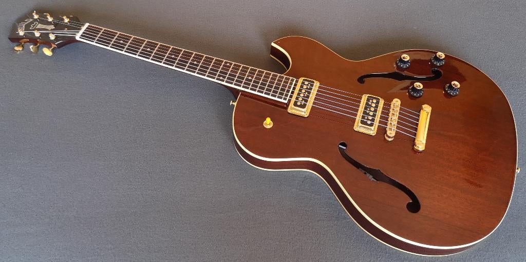 Guild Starfire II ST Royal Brown Dynasonic gold, Musique & Instruments, Instruments à corde | Guitares | Électriques, Enlèvement