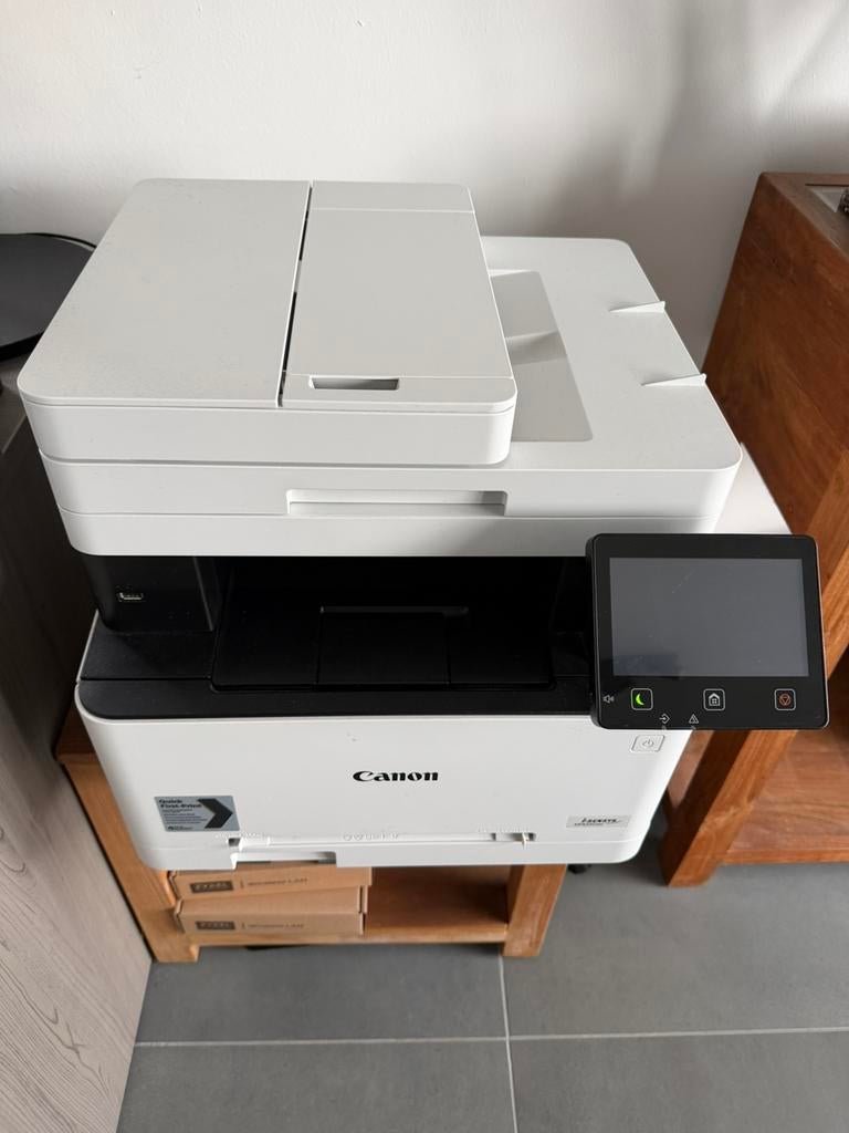 Canon I-sensys MF633Cdw met maar 1800 afdrukken, Ophalen, Zo goed als nieuw