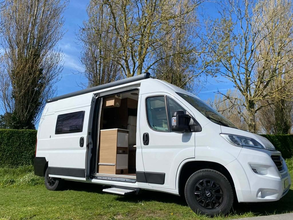 Roller Team Livingstone 5 Sport (2018)- EURO 6B – 43.000 km, Caravans en Kamperen, Mobilhomes, Fiat, Koelkast, Particulier, Fiat