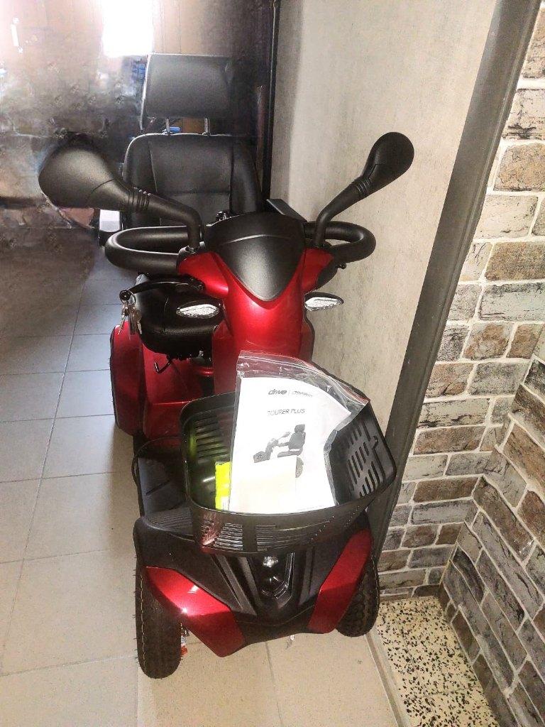 NIEUWE Strider ST4 Scootmobiel - Nooit gebruikt, Elektronische apparatuur, Overige elektronische apparatuur, Ophalen, Nieuw