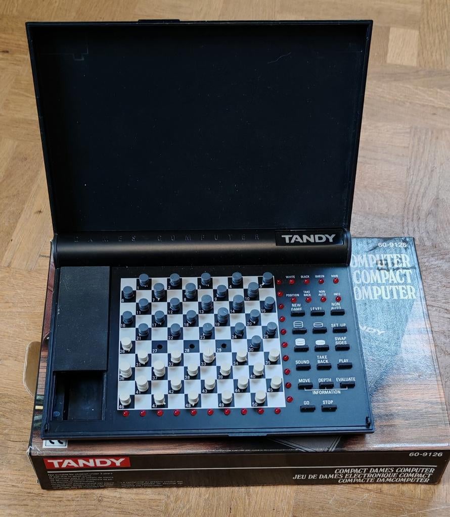 Jeu de dames electronique complet