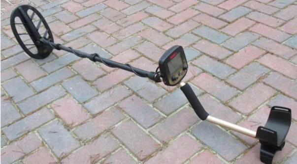 Pas ingeruild/ Fisher Goldbug metaaldetector, Hobby en Vrije tijd, Gebruikt, De Buorren 114, 8408 HP Lippenhuizen, Kooistra Detectors B.V.