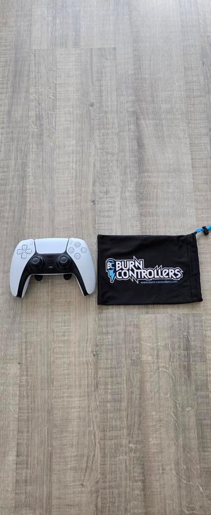 Manette PlayStation 5 CUSTOM BURN CONTROLLER - Blanc, Consoles de jeu & Jeux vidéo, Sans fil, Enlèvement ou Envoi, PlayStation 5