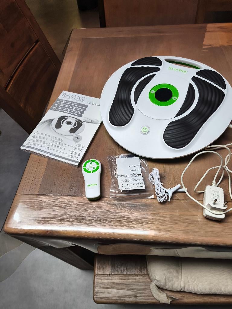 Revitive Medic Pharma Circulation Booster, Sport en Fitness, Gezondheidsproducten en Wellness, Ophalen, Zo goed als nieuw, Lichaamsverzorging