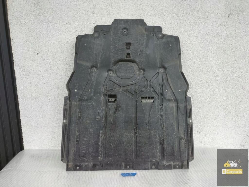 MERCEDES GLB X247 CLA W118 MOTORDEKSEL2566, Gebruikt, Mercedes-Benz AG, Mercedes-Benz, Mercedesstrasse 120
70372  Stuttgart, DE