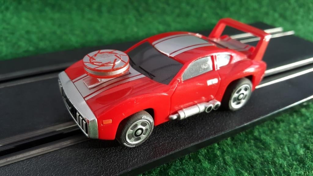 Carrera Go: Muscle Car 1 (rood) met lichteffect, Kinderen en Baby's, Carrera, Ophalen of Verzenden, Elektrisch, Racebaan