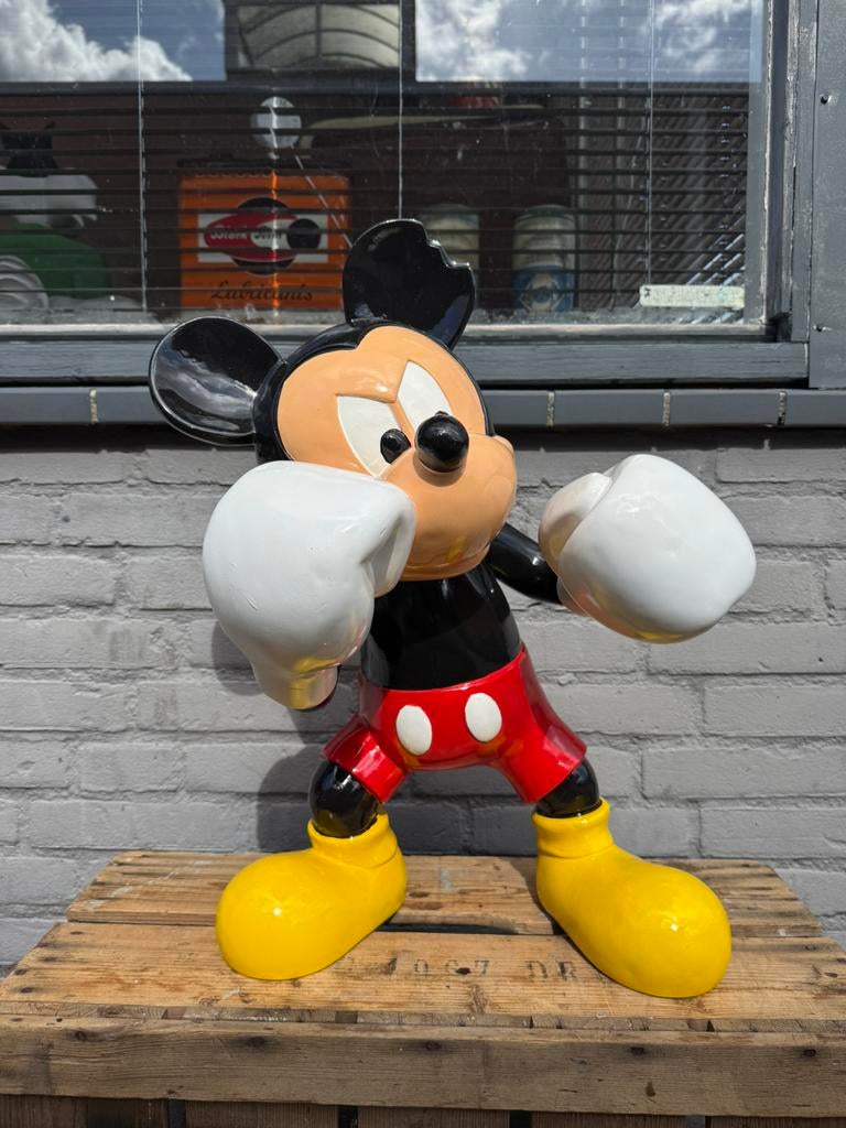 Statue de Mickey Mouse en boxeur, Collections, Disney, Comme neuf, Mickey Mouse, Enlèvement