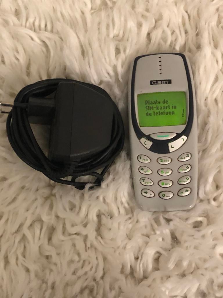 Werkende Nokia 3310 Incl Lader “Collecters Item”, Telecommunicatie, Wit, Ophalen of Verzenden, Klassiek of Candybar, Zonder simlock