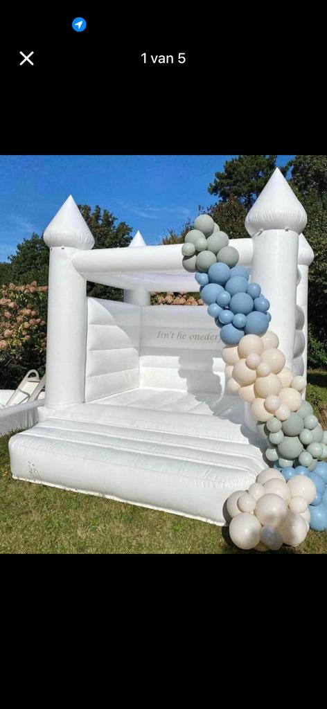 Witte springkasteel te huur, Ophalen, Gebruikt