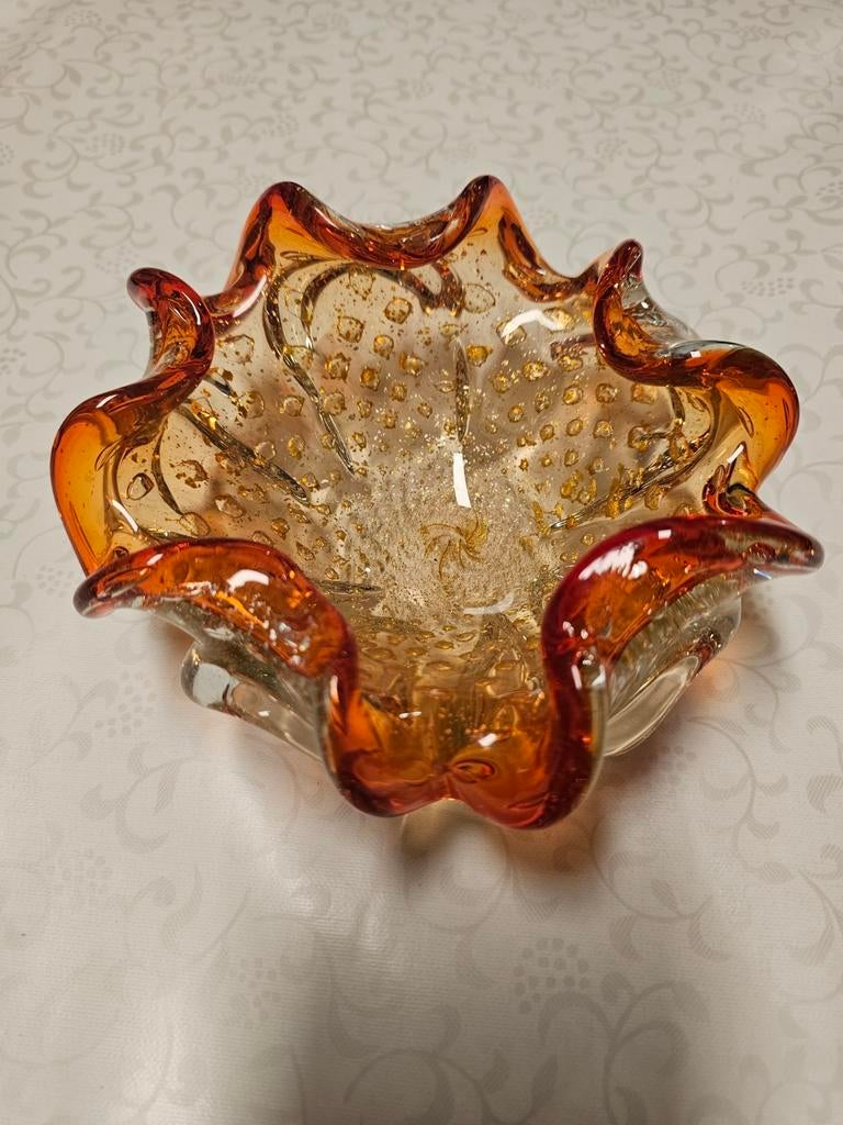 Murano schaal oranje met goudschilfers, Antiek en Kunst, Antiek | Glaswerk en Kristal, Ophalen of Verzenden