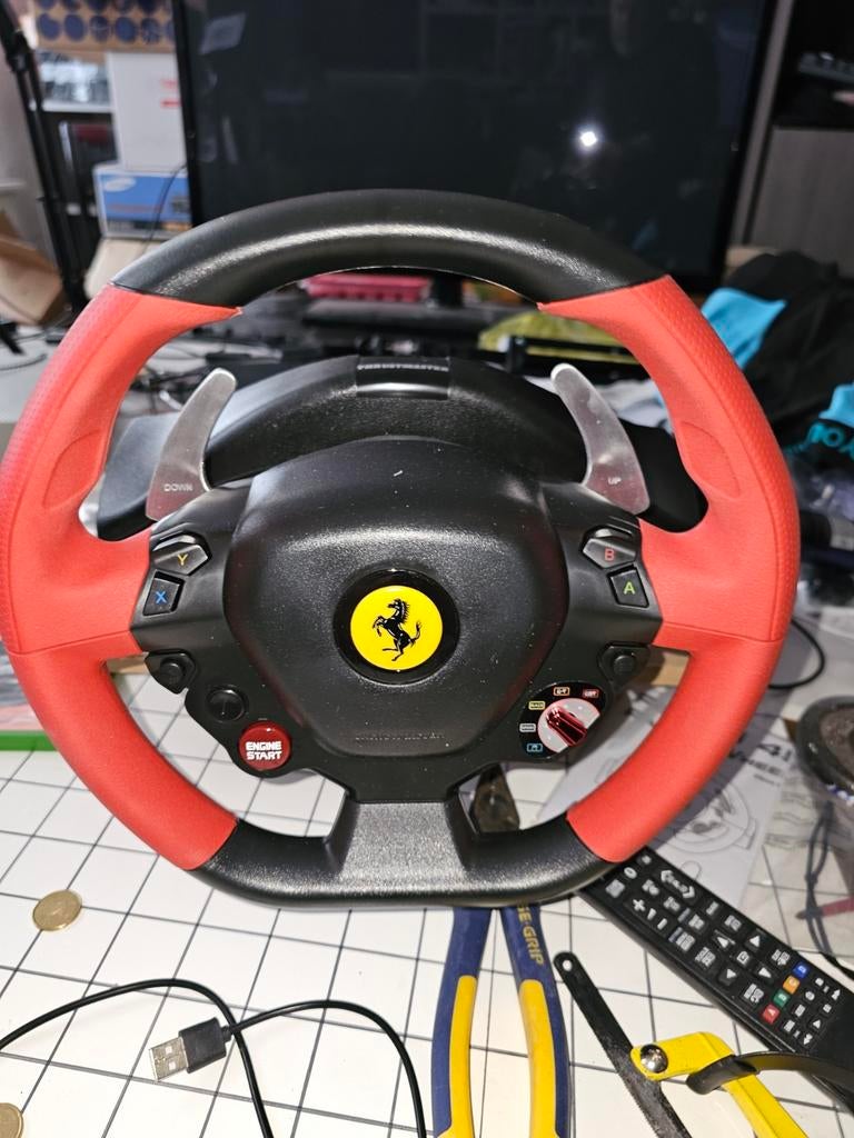 Xbox one stuur en pedalen, Games en Spelcomputers, Spelcomputers | Xbox Original, Ophalen