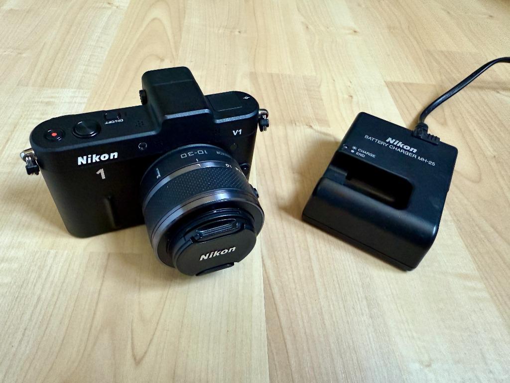 Nikon 1 Div. Camera en lenzen !, Audio, Tv en Foto, Fotocamera's Digitaal, Refurbished, Compact, Nikon, Ophalen of Verzenden