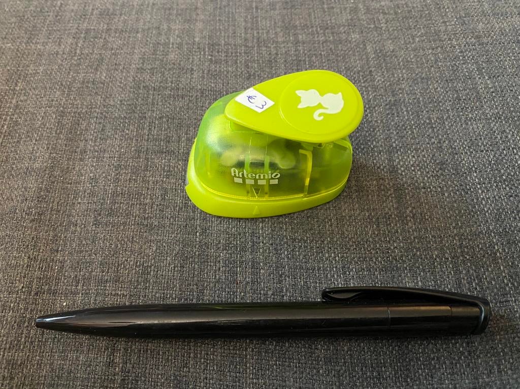 Kleine figuurpons kat - merk Artemio, Hobby & Loisirs créatifs, Bricolage, Comme neuf, Enlèvement