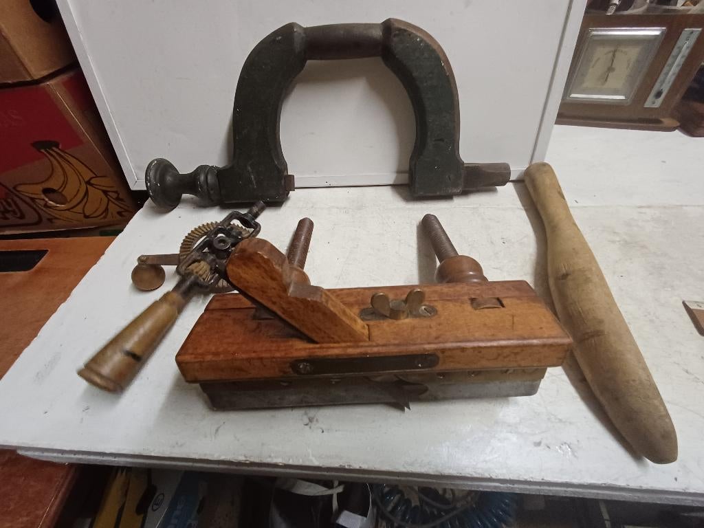 lot anciens outils d autrefois(4), Antiquités & Art, Antiquités | Outils & Instruments, Enlèvement ou Envoi