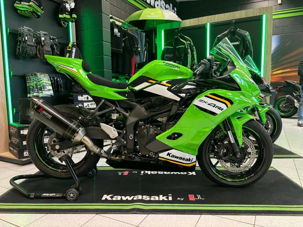KAWASAKI ZX4 RR PISTE, Motos, Contrôle de traction, Entreprise, Plus de 35 kW, Sport