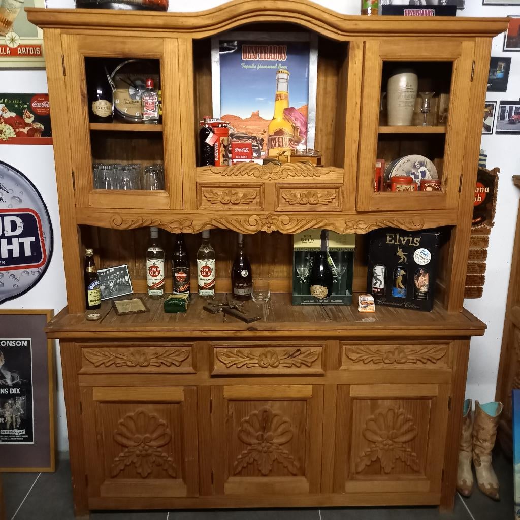 vitrine kast uit MEXICO houtsnijwerk met de hand Uniek stuk, Antiek en Kunst, Ophalen