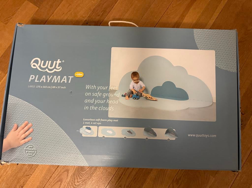 Quut Speelmat 175 cm x 145 cm - wolk vorm, Ophalen, Zo goed als nieuw