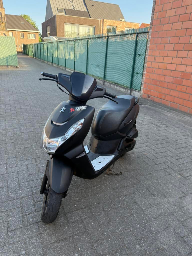 Peugeot Kisbee Black edition, Fietsen en Brommers, Ophalen, Zo goed als nieuw