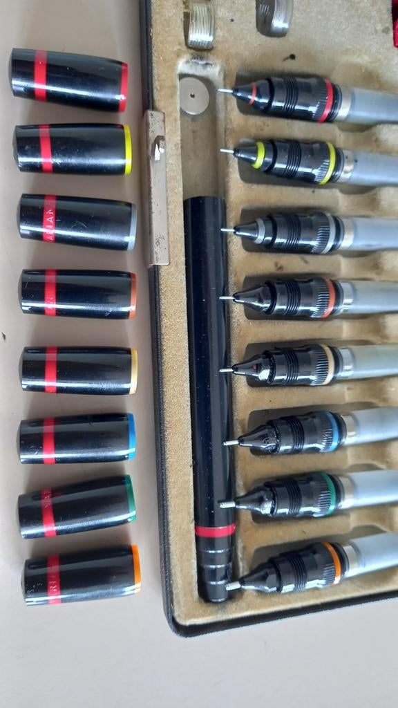 Rotring Variant 8 pennen met Oost-Indische inkt, Ophalen of Verzenden, Zo goed als nieuw