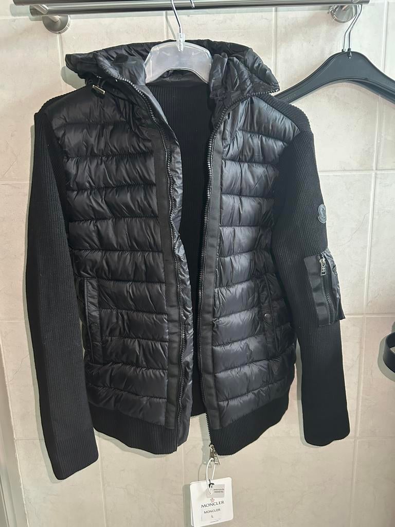 Moncler cardigan, Ophalen of Verzenden, Zo goed als nieuw, Maat 52/54 (L)