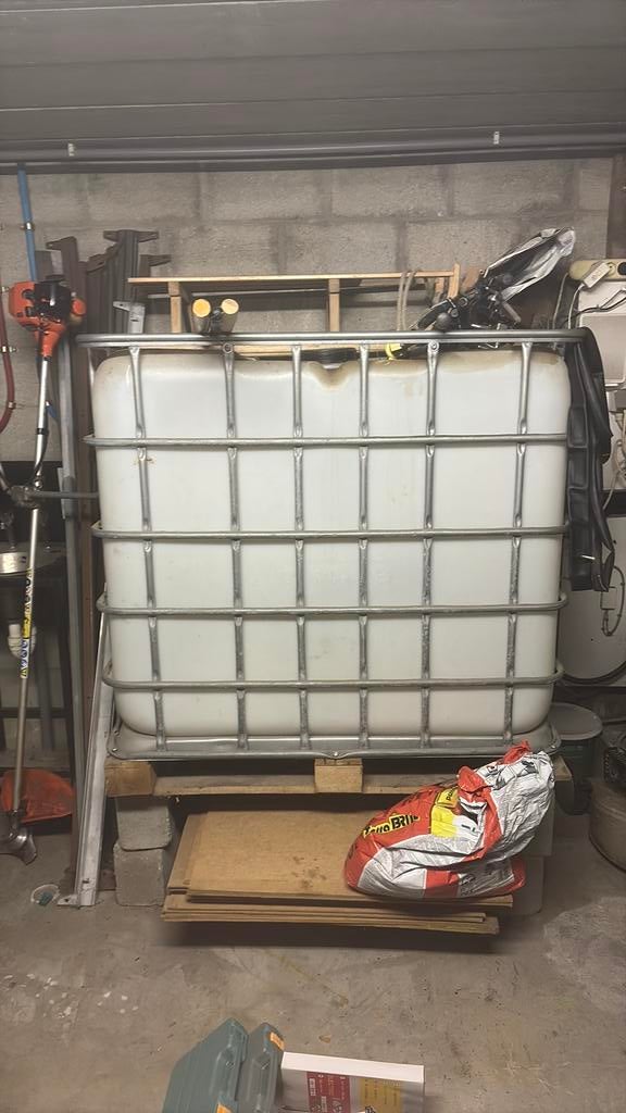 Waterton 1000 liter, Tuin en Terras, Ophalen, Kunststof, Gebruikt, Met kraantje