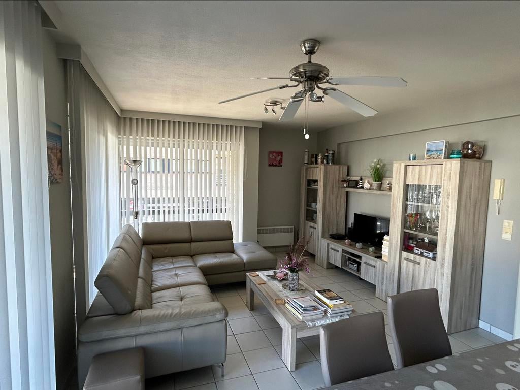 Appart. de 2 chbrs à prox des commerces, bus/tram et la mer, Immo, Maisons à vendre, 72 m², Ostende, Ventes sans courtier, Jusqu'à 200 m²