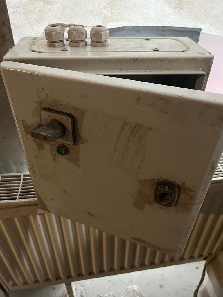 Boîtier de commande pour hotte aspirante, Articles professionnels, Enlèvement ou Envoi