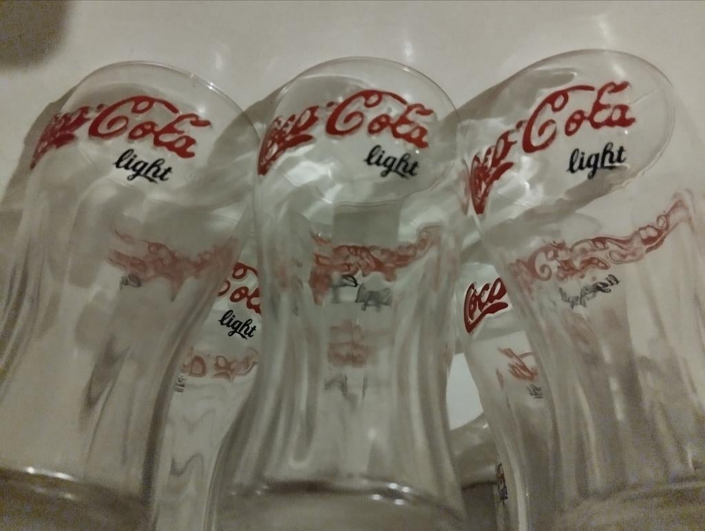 6 witte Retro glazen Coca Cola light reliëf rood, Verzamelen, Glas en Drinkglazen, Ophalen of Verzenden, Nieuw