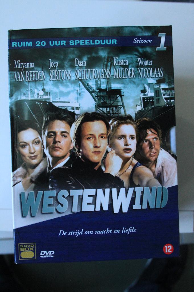 Westenwind  seizoen 1-2-3-5     Nederlands familiedrama!, CD & DVD, DVD | TV & Séries télévisées, Comme neuf, Drame, À partir de 12 ans