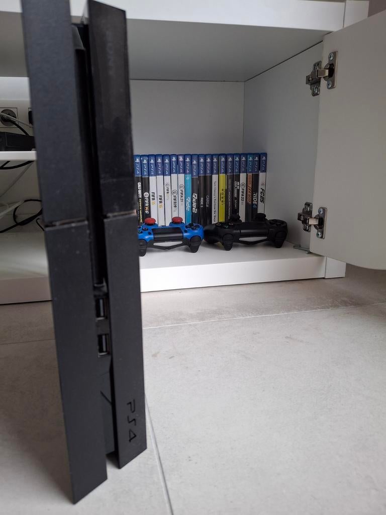 Playstation 4 + 2 manettes + 20 jeux, TV, Hi-fi & Vidéo, Support de télévision, Enlèvement ou Envoi